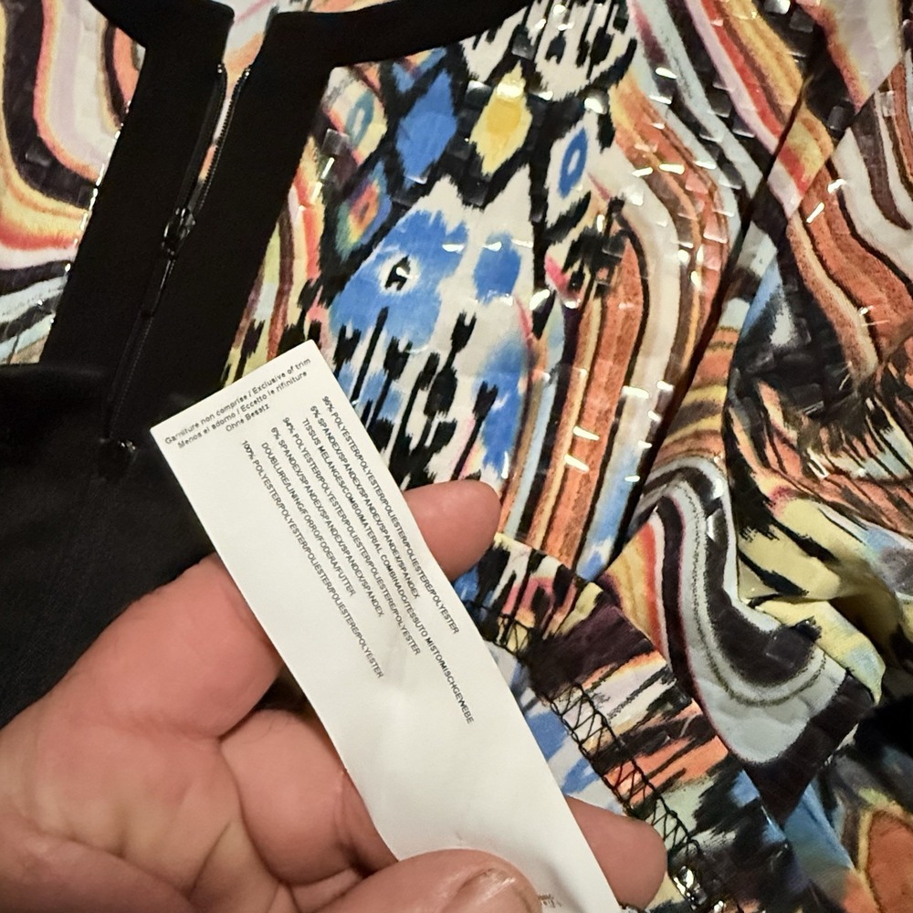 Colorful Zippered Patterned Women's Jacket - Picture 5 of 9